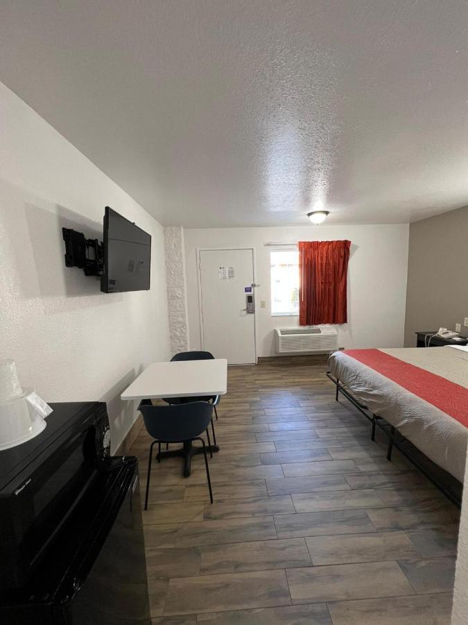 Motel 6-Orange, Ca - Anaheim Ngoại thất bức ảnh