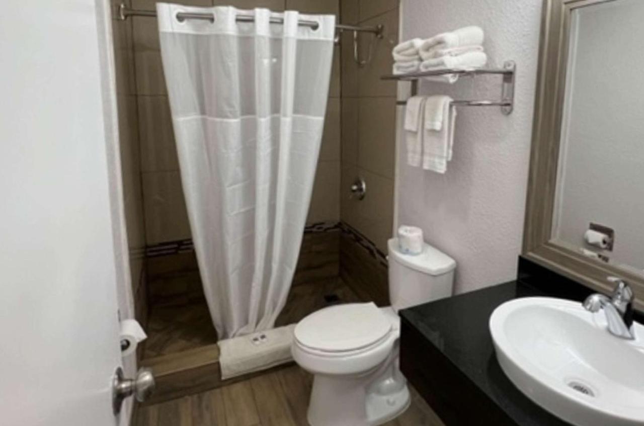Motel 6-Orange, Ca - Anaheim Ngoại thất bức ảnh